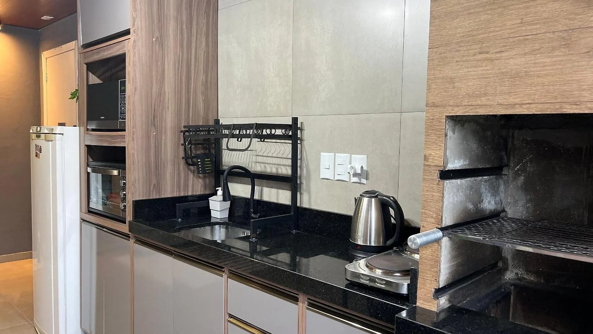 아파트 Economico! Studio A 250M Do Mar! Jt01I 고베르나도르 셀소 하모스